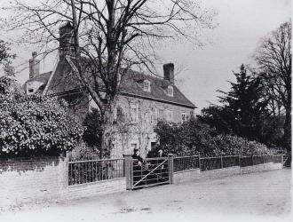 The Red House 1900 Front